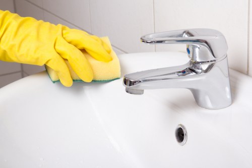 WCAG 2.1 AA accessibility review for an Old Malden carpet cleaning website